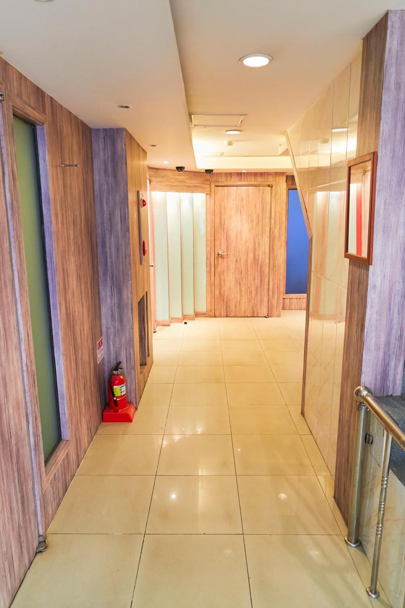 Travelers A Korea Hostel Séoul Extérieur photo