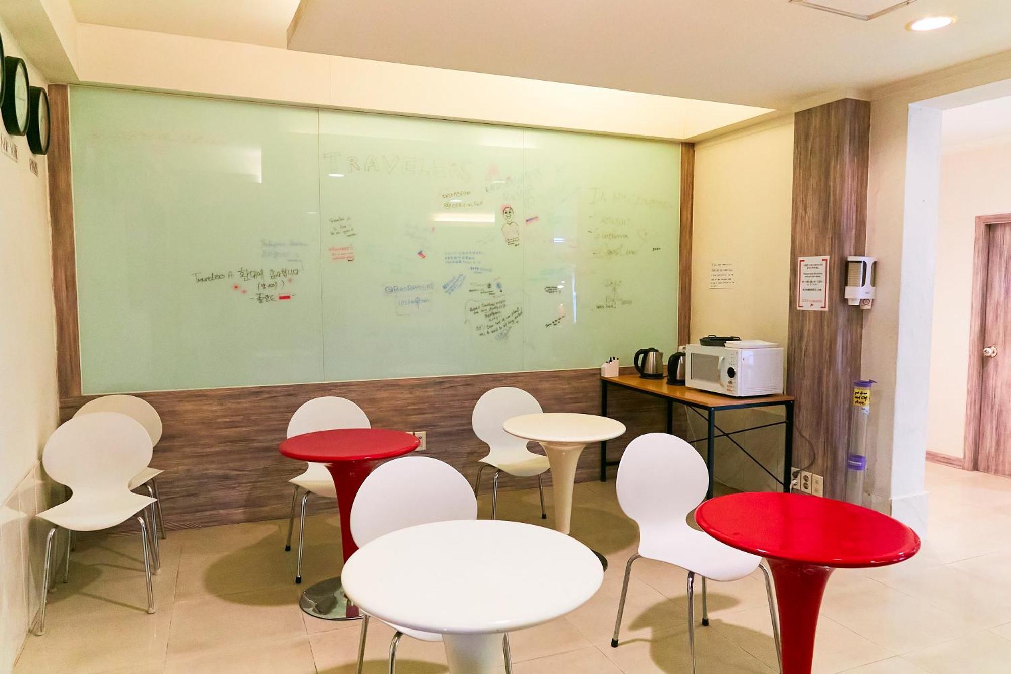 Travelers A Korea Hostel Séoul Extérieur photo